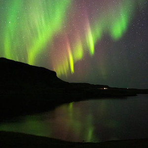 小光头山口诚吃雪糕
